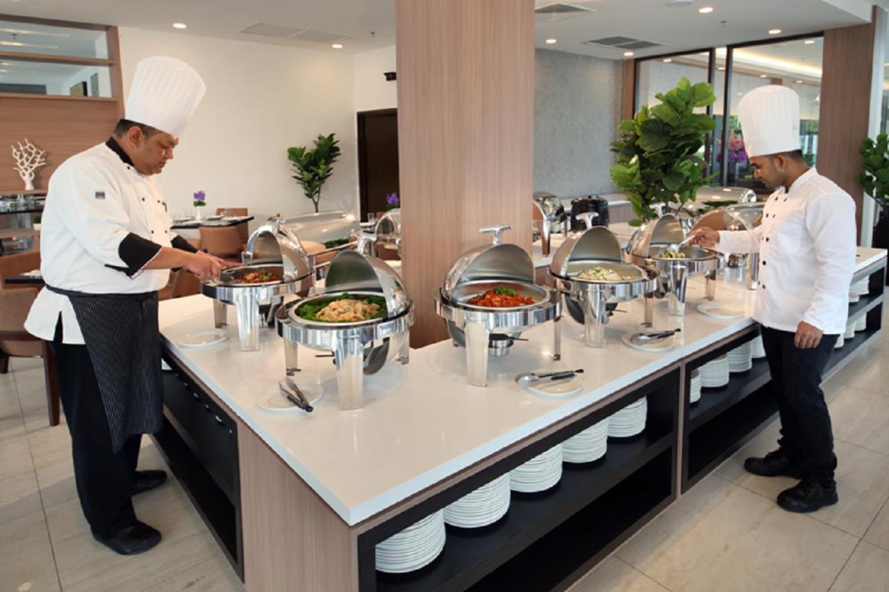 Amansari Hotel Desaru Exteriör bild